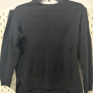 Knit sweater